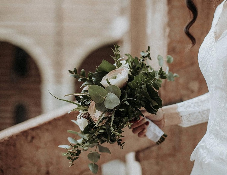 getting married in verona veronatours helps wedding planners to arrange cultural moments in verona valpolicella lake garda